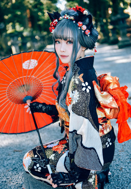 eeelyeee nudes star archive