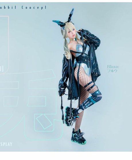 eeelyeee adult star pictures