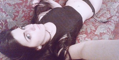 Magui Sunshine pornstar nudes images