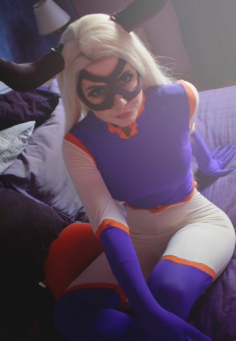 Magui Sunshine high quality pornstar images