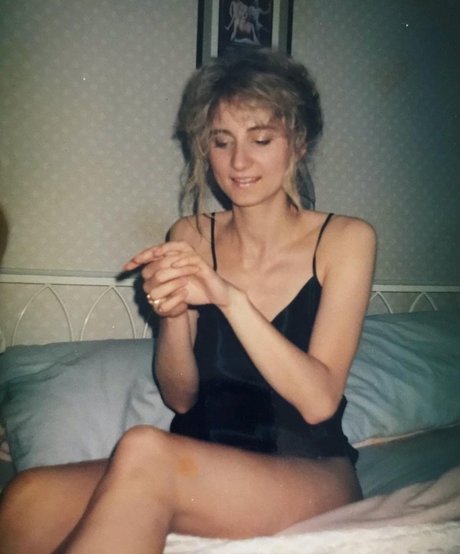 Corrinne Wicks nudes star pictures