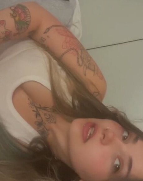 ravid azar free star pics