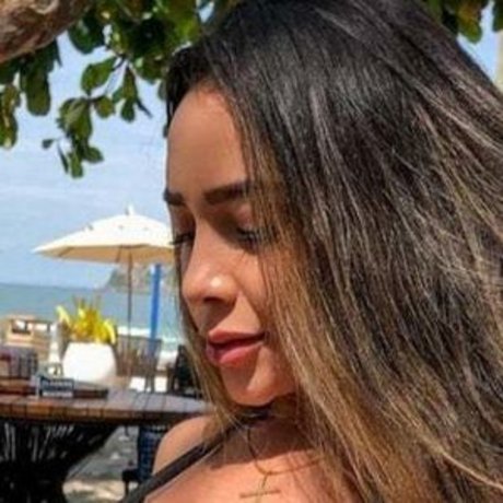 Natalie Hanby nice pornstar pictures