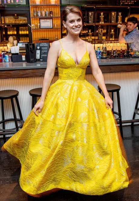 Alice Eve Profile pic