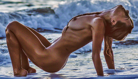 Tunaapari xxx pornstar galleries