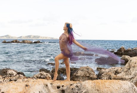 Tunaapari model free archive