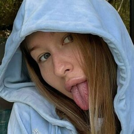 bellllaatop Profile pic