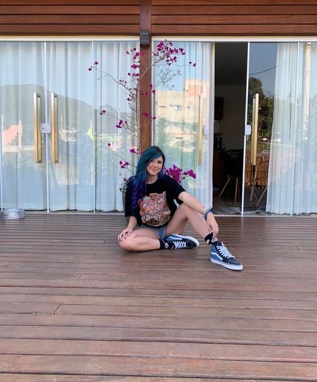 CamilotaXP perfect model galleries