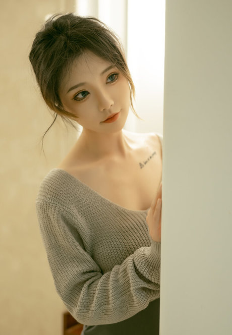 Taoliangazhai erotic pornstar photo