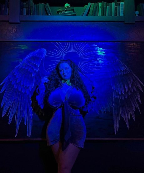 allnaturalaurora hot model pics