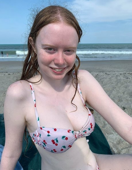 Cherrylovebombb model perfect pictures