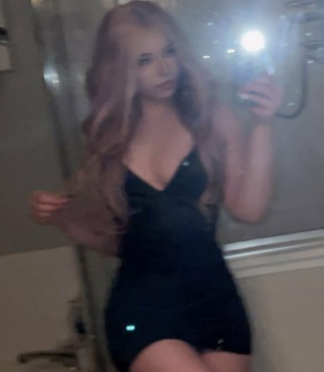 Carmen King erotic star pic