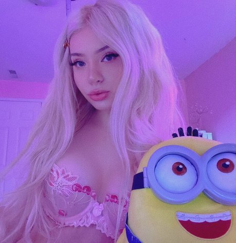 Carmen King star porn galleries