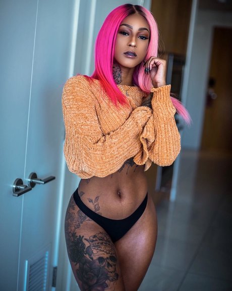 Mizz Twerksum star pretty gallery