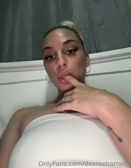 Desree Barnes top actress photo