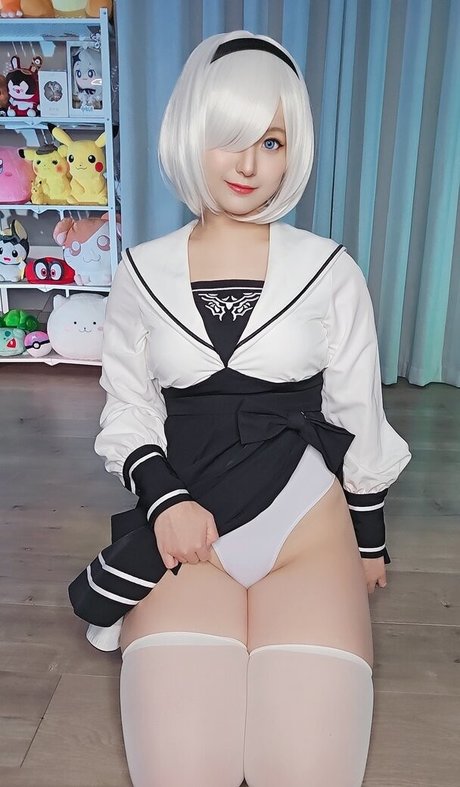 monamisa actress images