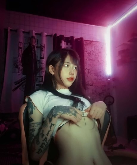 Xgina pornstar sexy photos