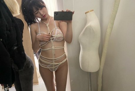 Woohyeon pornstar sex pics