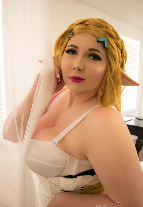 Gabrielle Cooke best actress pictures