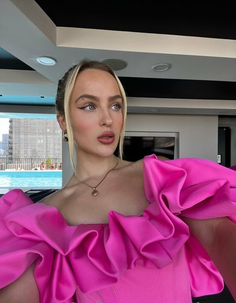 marielafemme perfect model pics