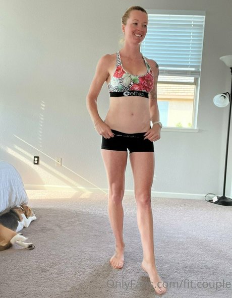 Fitredheadd naked pornstar pic