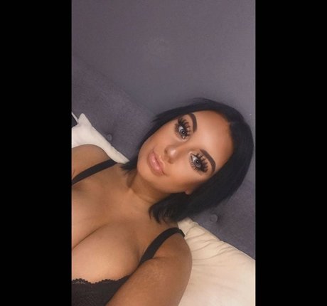 Ellise Clarke actress pics