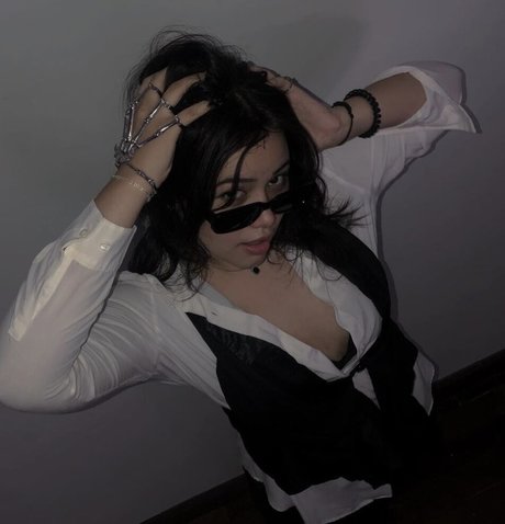 Jazzy Rosie hot star pic