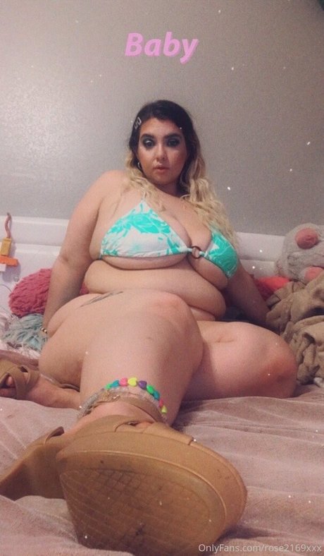 kushunlimited model porn archive