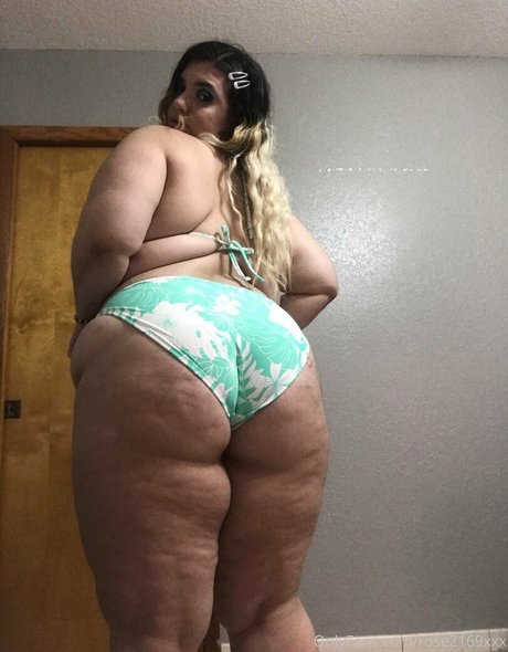 kushunlimited model top pic