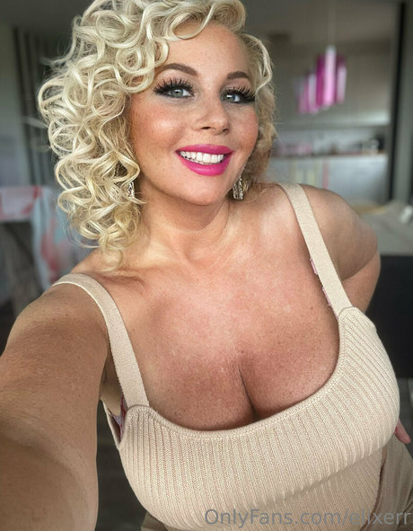 elixerr art actress pic