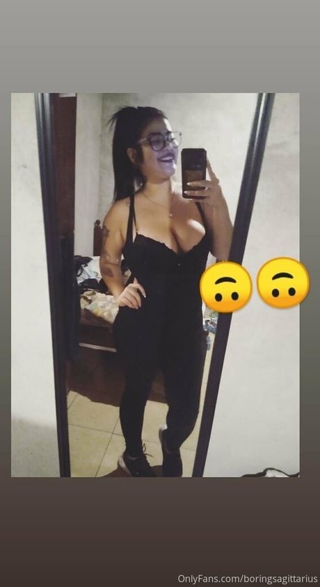 mistressdakotaf exclusive model image