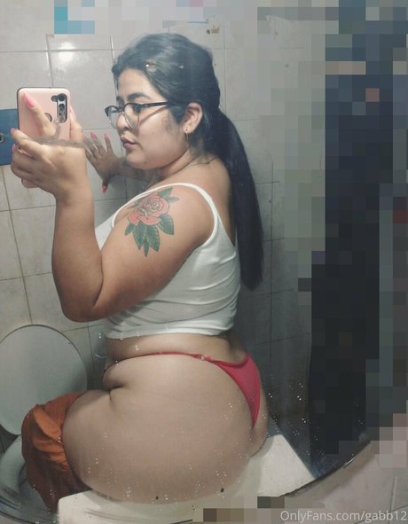 mistressdakotaf nudes actress gallery