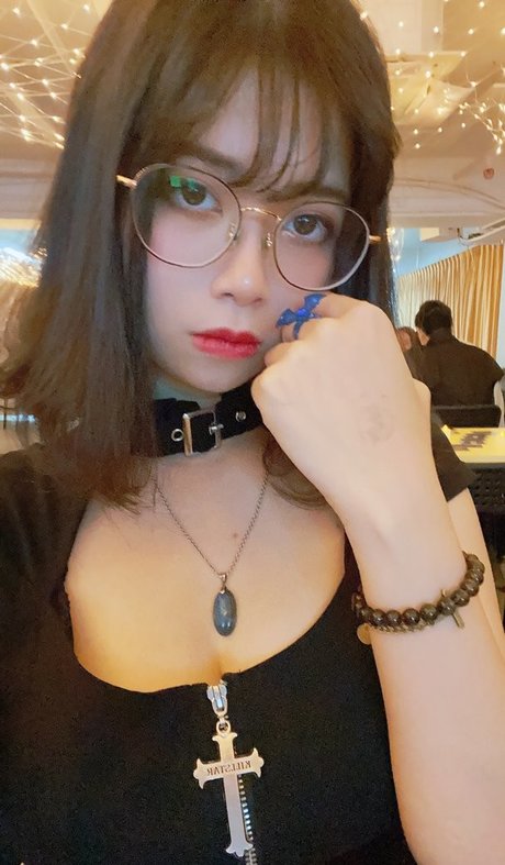 Hieey xxx model archive