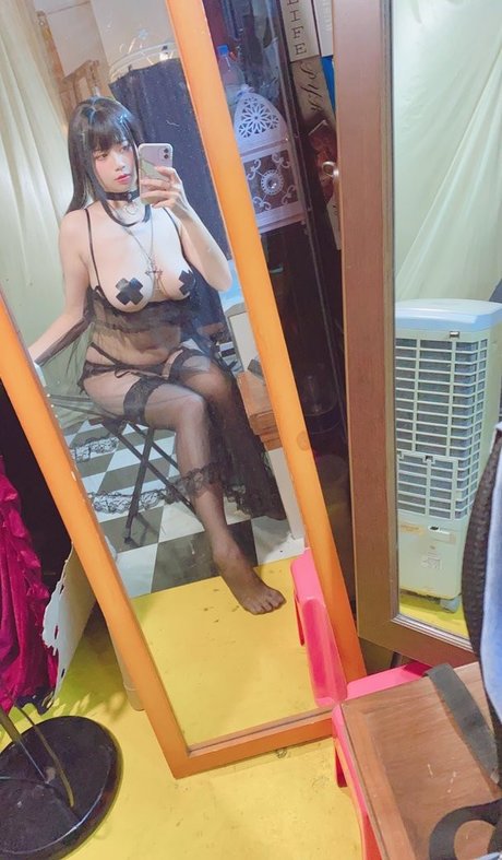 Hieey pornstar nice photo