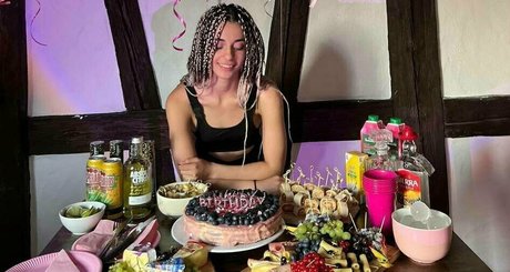 smile2003 beautiful actress archive