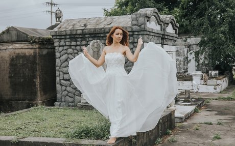 Elizabeth Zharoff model nude image