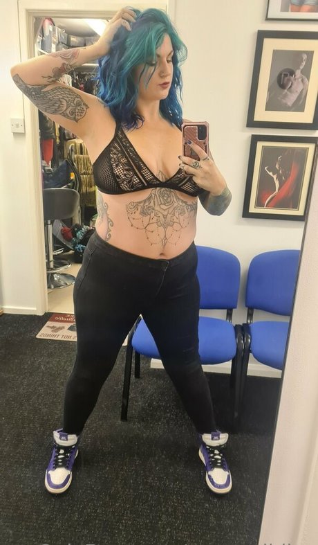 roguewildinc hd actress images