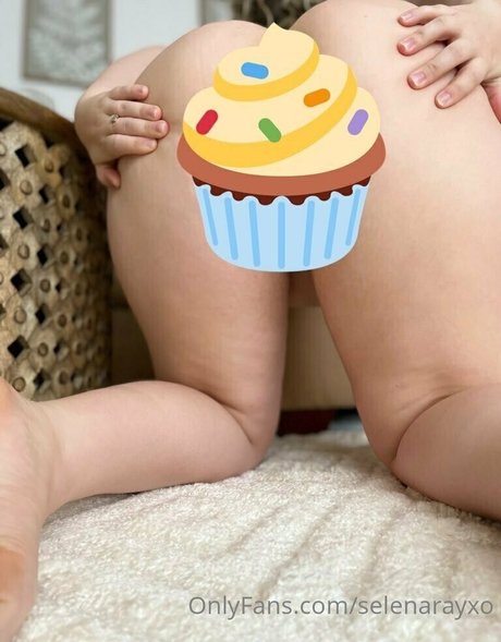 selenarayxo top actress archive