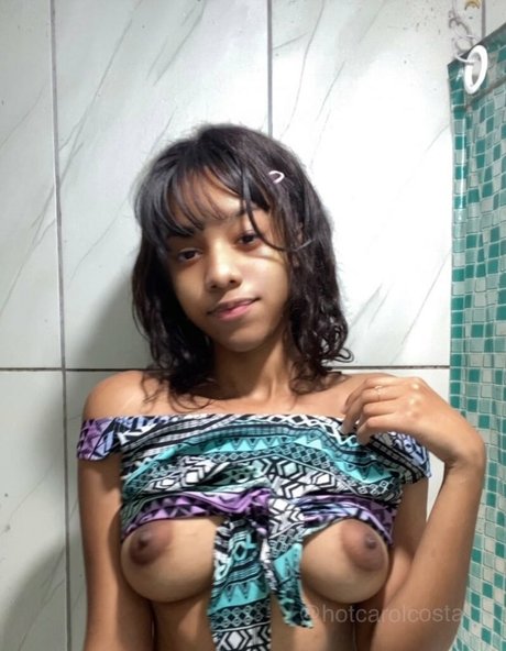 Hotcarolcosta21 perfect model pic
