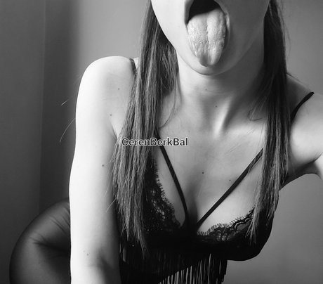 Cerenberkbal1 naked model img