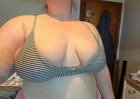 damned female erotic model images