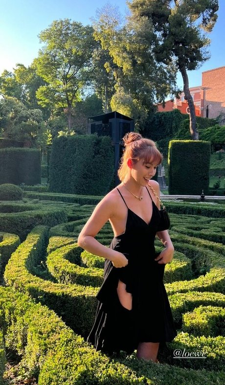 Greta Fernandez nude star archive