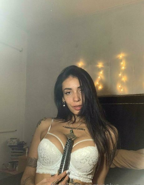 selva mora exclusive star image