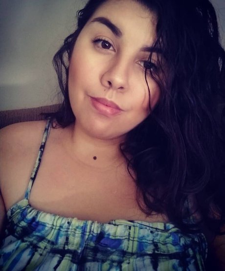 Bianca Novaes model naked pic