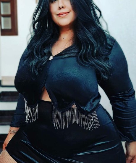 Bianca Novaes star nude pics