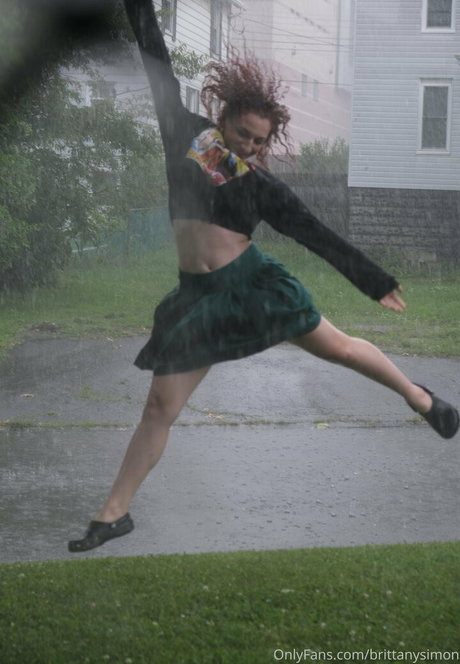 brittanysimon pornstar nude image