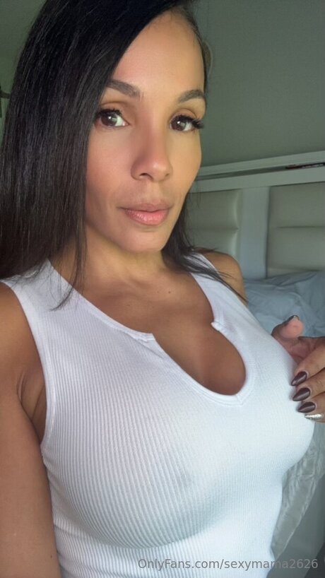 sexymama2626 pretty pornstar picture