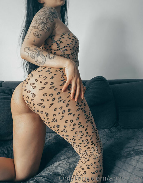 angie yey adult model pic