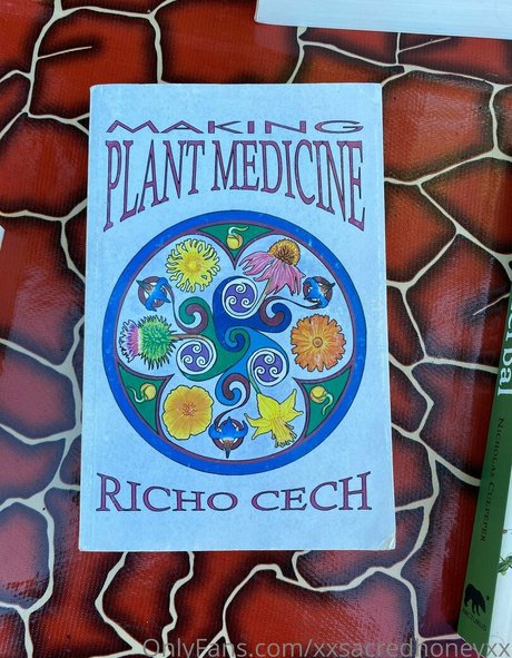 xxsacredhoneyxx model perfect picture