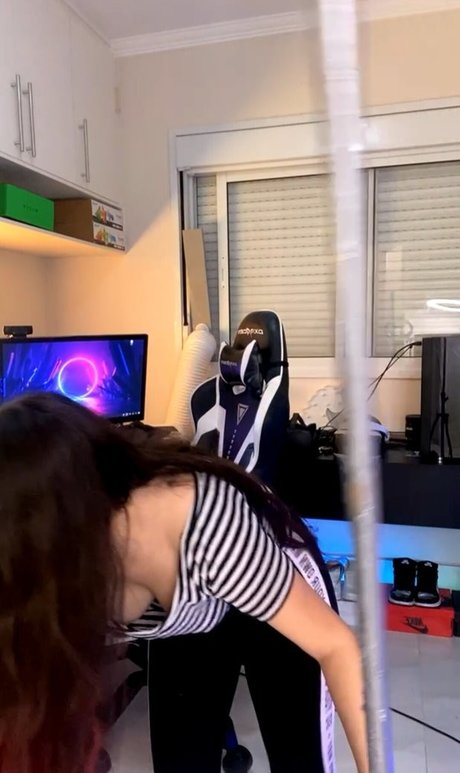 Diretora Muniz nudes model archive